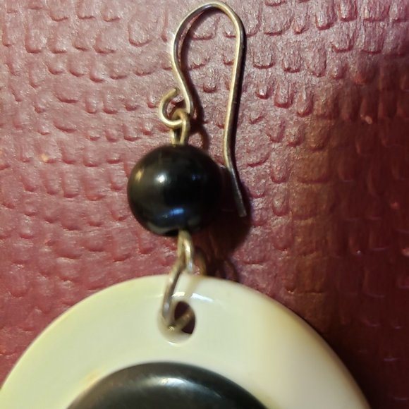 Vintage Black and White Drop Earrings, Bold, Mod Culture. Modern. - Picture 4 of 4